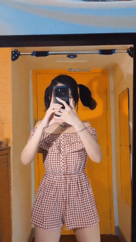 抖音风全裸弹力摇 精品推荐!超可爱少女裸体弹力摇 图 06