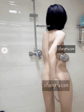 超重磅 推特超美清纯学妹 晓晓可可爱 超大尺度私拍 图 02