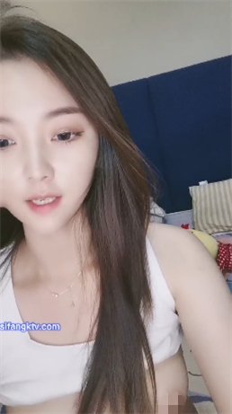 超高颜值声音巨好听的女神穿着黑丝用自慰棒弄得淫水泛滥 图 07