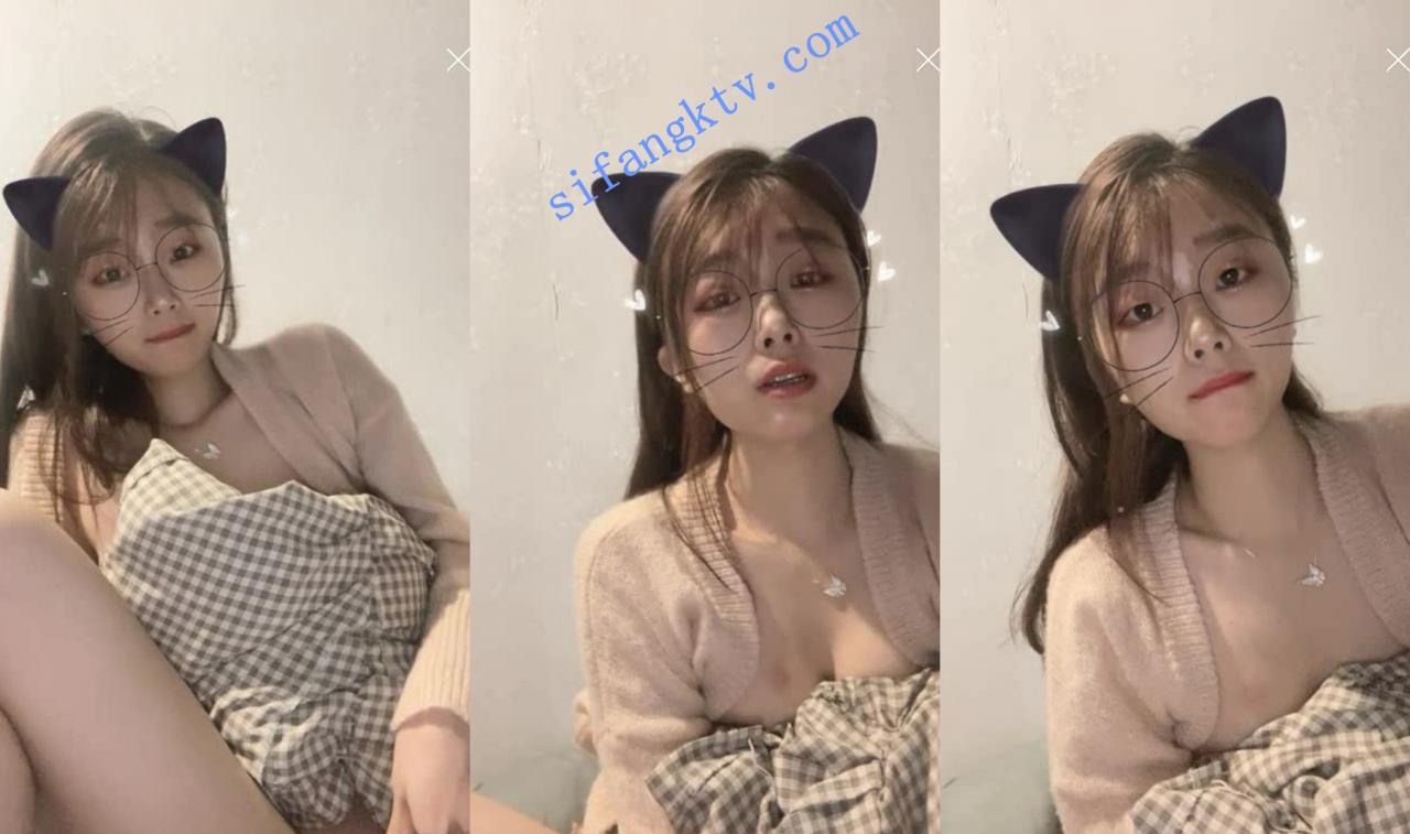 刚下海的19岁小妹妹 19岁少女 白虎萝莉 咪咪发育的刚刚好 图 06