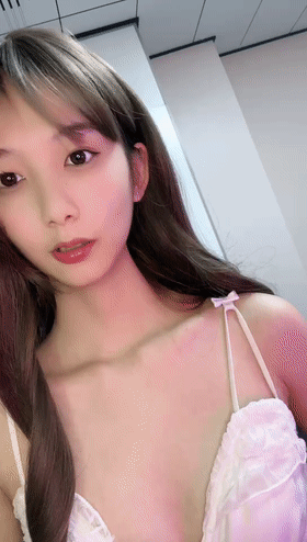 ❤♡哇~满血复活~天使下凡~ 深圳大学生 裸秀自慰~抠逼~爽 图 01
