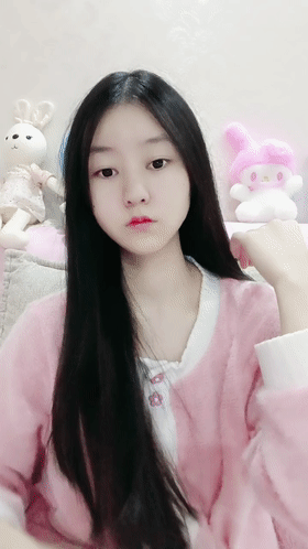 ❤♡真实在校学妹~ 深圳清纯女大学生 身材超好~裸秀扒穴 图 02