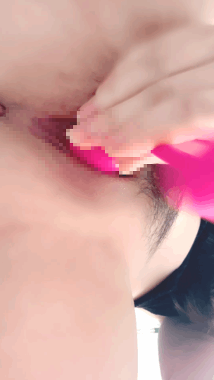 炸裂!顶级女神美到犯规~ 处女座 尺度起飞~跳蛋自慰扣喷 图 02