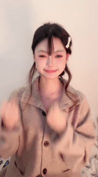 ♆ 小佳宝 超甜校花!美乳粉逼~沐浴~手势舞~掰穴自慰~! 图 01