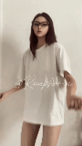 超精品 推特超好身材妹子 Rue 极品裸舞 露出等 超顶 图 02