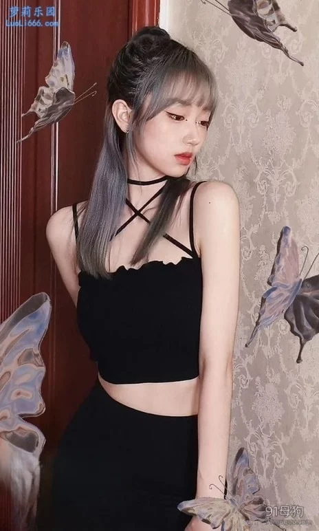 极品反差美女,白嫩露脸口交女上位女仆装太诱惑了 图 50